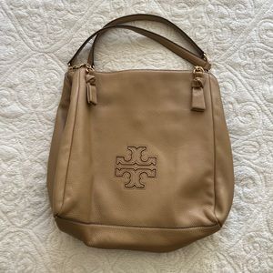 Tory Burch • beige bag / purse • like new